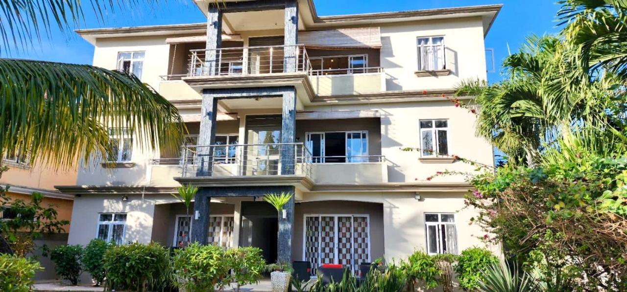 Ferienwohnung Pebble Bay Garden View F3 Grand Baie Exterior foto